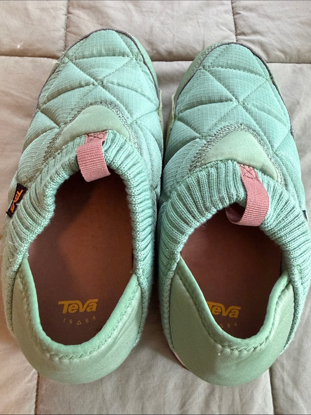 Teva Mint Green Quilted Slippers / Shoes - Picture 2 of 3